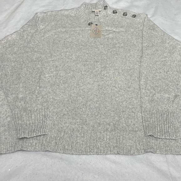 Adorable Mock Neck Long Sleeve Pullover Sweater - Picture 2 of 7